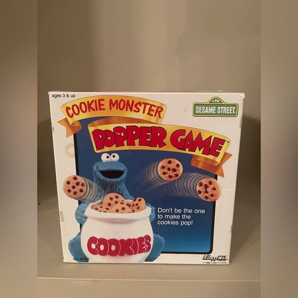 Rare 1989 Cookie Monster Pop Up Game Lewco Corp Sesame Street - Missing 1 Cookie